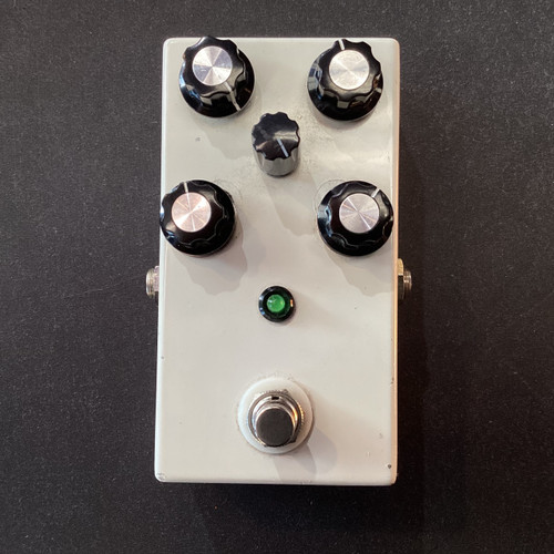 Vist Large View of Product Image Which is Used BYOP FUZZ PEDAL Fuzz Pedal