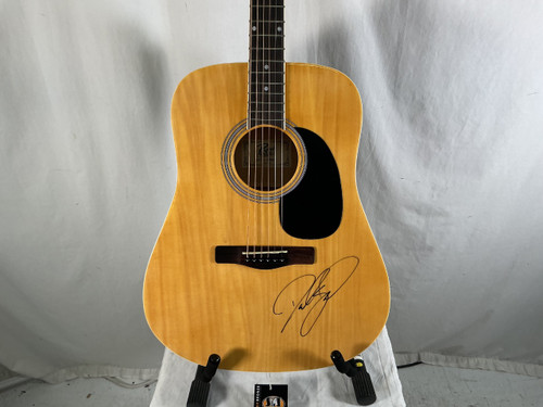 Vist Large View of Product Image Which is Used Rogue RD80 Laminate Top Acoustic Guitar Wood