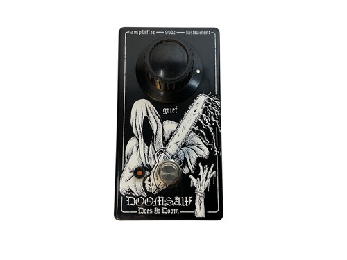 Vist Large View of Product Image Which is Used DOES IT DOOM DOOMSAW Fuzz Pedal