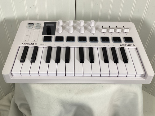 Vist Large View of Product Image Which is Used Arturia MINILAB 3 25-Key Controller 25-Key