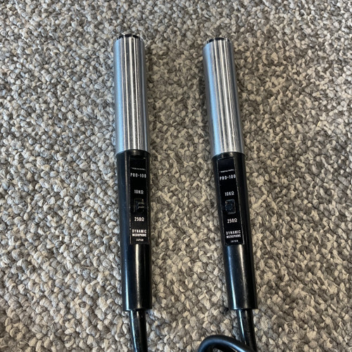 Vist Large View of Product Image Which is Used REALISTIC PRO 100 SET Dynamic Microphone