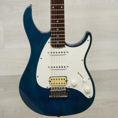 Vist Large View of Product Image Which is Used Peavey Raptor Plus Exp Electric Guitar Blue