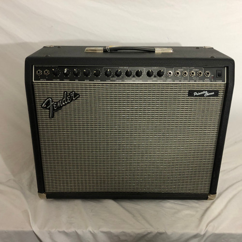 Vist Large View of Product Image Which is Used Fender PRINCETON CHORUS 2 x 10 Solid State Amplifier 2 x 10