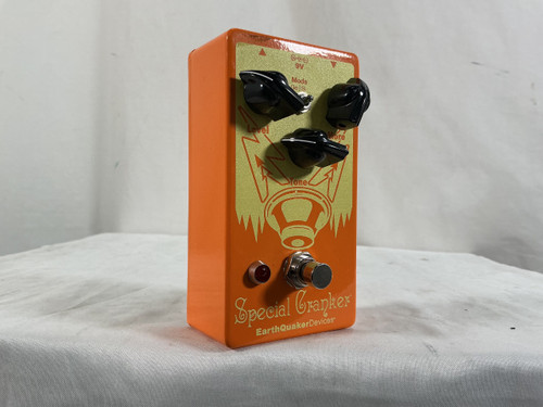 Vist Large View of Product Image Which is Used Earthquaker Devices SPECIAL CRANKER Overdrive Pedal