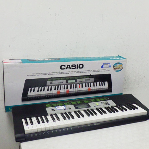 Vist Large View of Product Image Which is Used Casio LK-135 keyboard with Power 61-Key Keyboard 61-Key