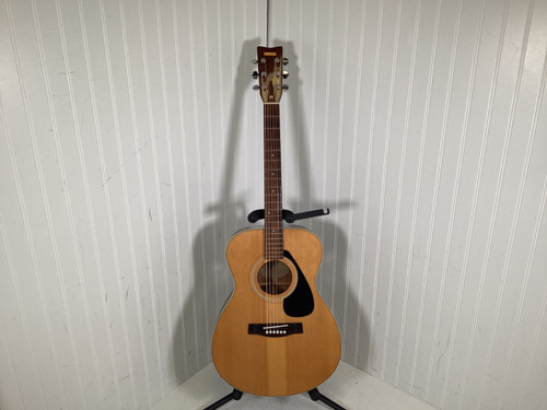 Vist Large View of Product Image Which is Used Yamaha FG-331 Vintage Laminate Top Acoustic Guitar Natural