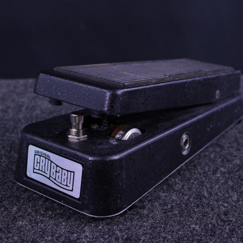 Vist Large View of Product Image Which is Used Dunlop CRYBABY ORIGINAL GCB-95 BATTERY POWERED Wah Pedal