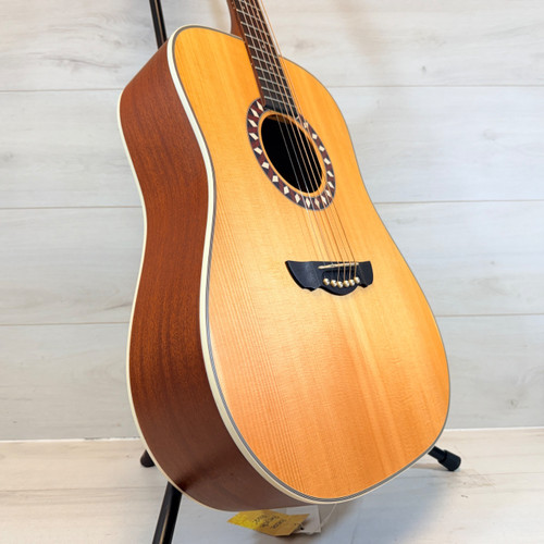 Vist Large View of Product Image Which is Used HARLEY BENTON CLD-10SNS Acoustic Guitar Natural