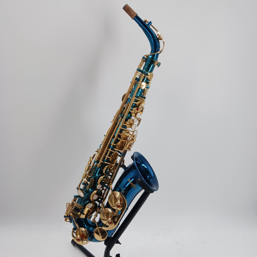 Vist Large View of Product Image Which is Used Cecilio MENDINI MAS-BL Alto Saxophone
