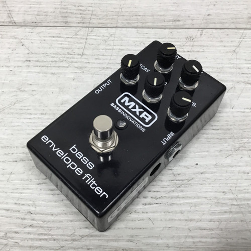 Vist Large View of Product Image Which is Used MXR M82 Bass Envelope Filter Pedal