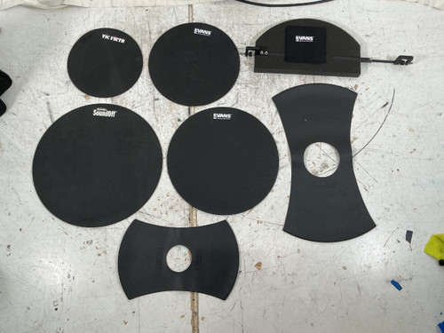 Vist Large View of Product Image Which is Used Evans SOUNDOFF COMPLETE SET DRUM MUTES Percussion Accessory