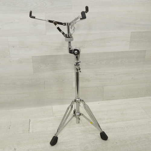 Vist Large View of Product Image Which is Used Griffin Concert Snare Stand