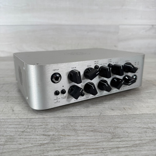 Vist Large View of Product Image Which is Used Darkglass Microtubes 500 V1 - 500-watt Bass Amplifier Head