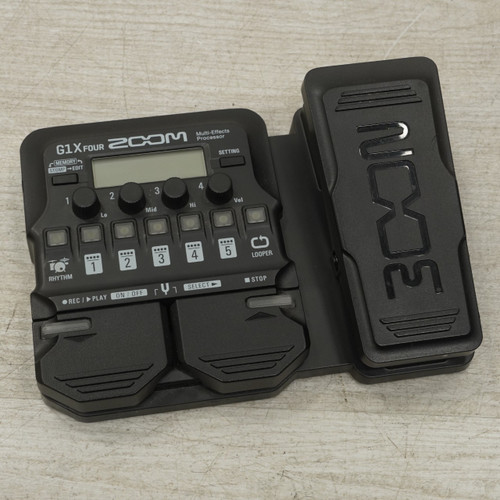 Vist Large View of Product Image Which is Used Zoom G1X Four Floorboard Amp Modeling + Fx