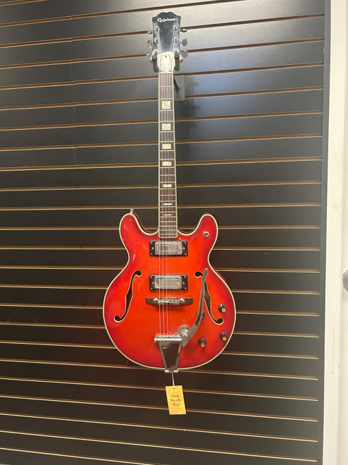 Vist Large View of Product Image Which is Used Epiphone EA-250 Electric Guitar Red 6-String