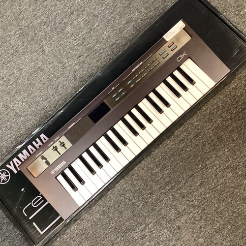 Vist Large View of Product Image Which is Used Yamaha REFACE DX Compact Synthesizer Compact