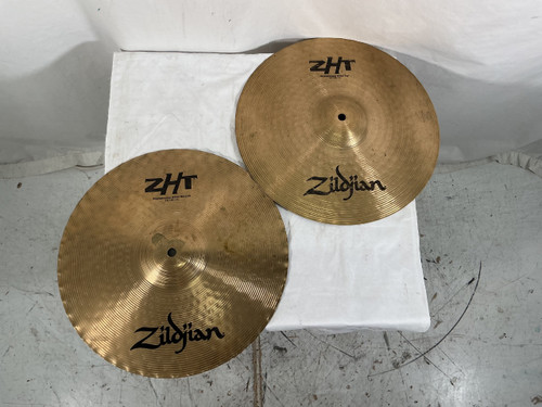 Vist Large View of Product Image Which is Used Zildjian ZHT MASTERSOUND 14 INCH HI HATS Hi Hat Cymbals 14"