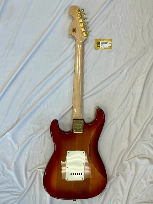 Vist Large View of Product Image Which is Used 2022 Squier 40TH ANNIVERSARY S Type Electric Guitar Sienna Sunburst 6-String