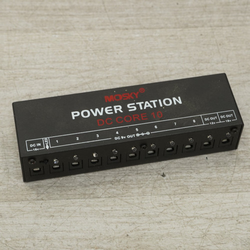 Vist Large View of Product Image Which is Used Mosky Audio Technology Power Station Pedal Power Supply