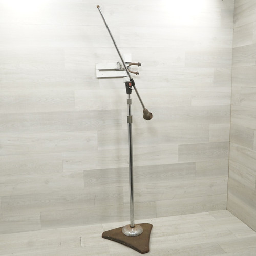 Vist Large View of Product Image Which is Used Atlas Studio Boom Stand