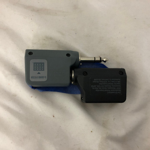 Vist Large View of Product Image Which is Used Boss WL-20L Compact Instrument Wireless