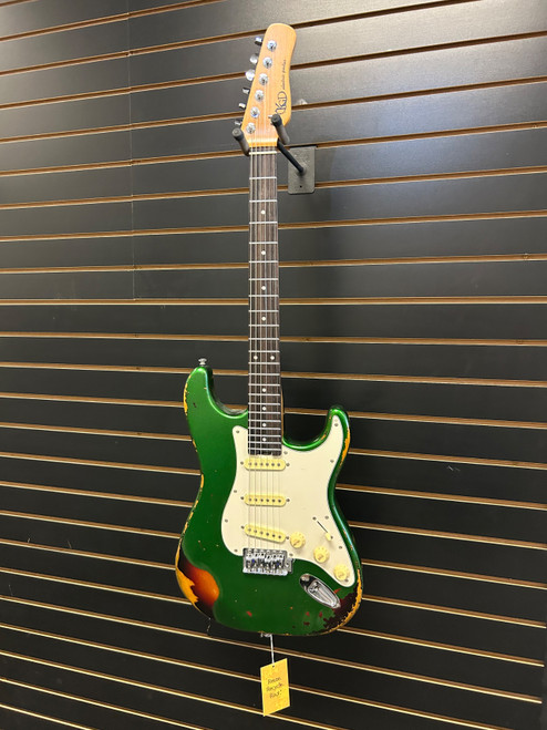 Vist Large View of Product Image Which is Used KGD STRAT TYPE Electric Guitar Green 6-String