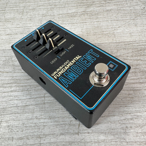 Vist Large View of Product Image Which is Used Walrus Audio Fundamental Series Ambient Reverb Pedal