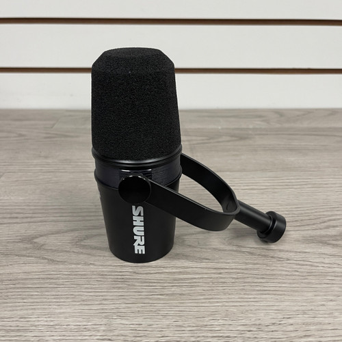 Vist Large View of Product Image Which is Used - Shure MV7X Dynamic Microphone