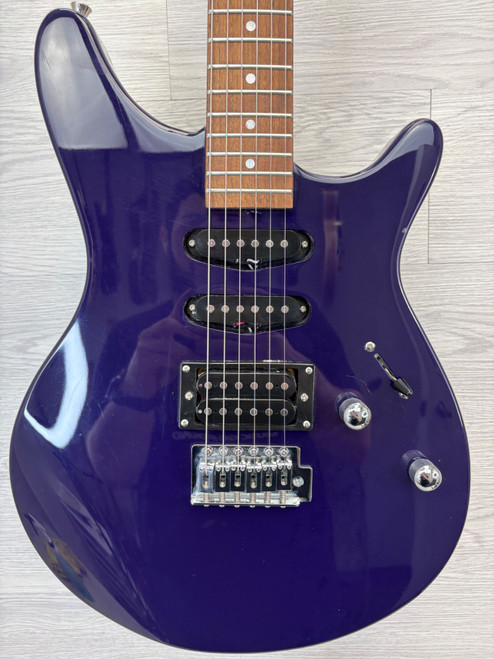 Vist Large View of Product Image Which is Used Rogue RR100 ROCKETEER Double Cut Electric Guitar Purple 6-String