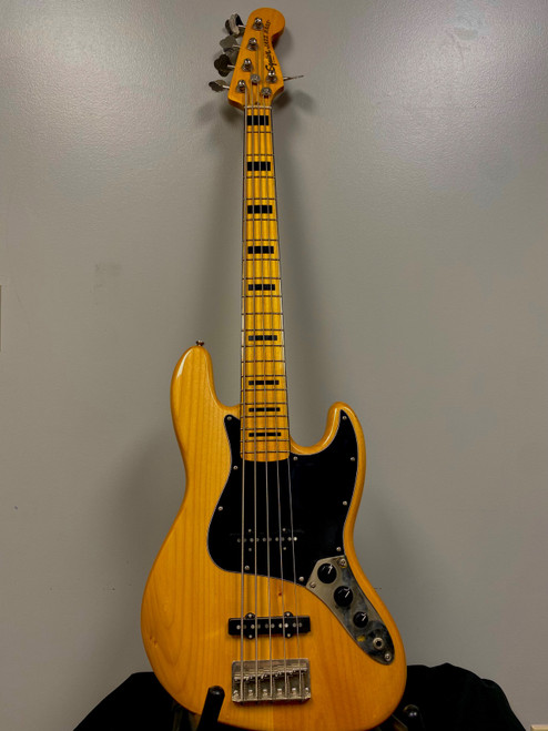 Vist Large View of Product Image Which is Used Squier CLASSIC VIBE 70S JAZZ BASS J Type Bass Guitar Natural 5-String