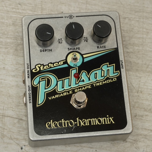 Vist Large View of Product Image Which is Used Electro Harmonix Stereo Pulsar Tremolo Pedal