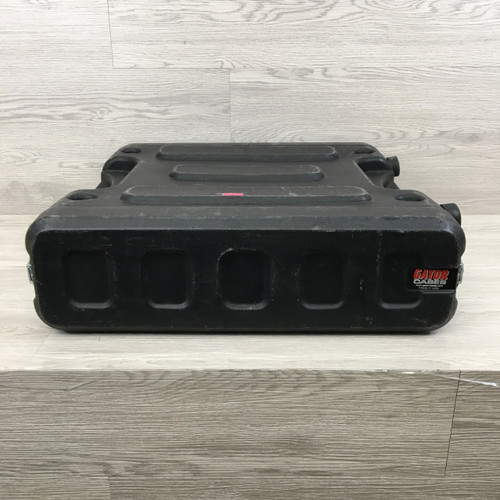 Vist Large View of Product Image Which is Used Gator 2 SPACE RACK CASE Small Road Case
