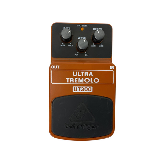 Vist Large View of Product Image Which is Used Behringer UT300 Tremolo Pedal