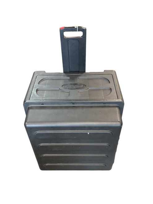Vist Large View of Product Image Which is Used SKB SKB 1SKB-R106W ROLLING CASE 1-4 Space Rack