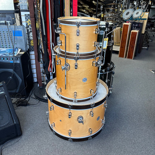 Vist Large View of Product Image Which is Used PDP 3PC Concept Maple Classic Drum Shell Kit Natural