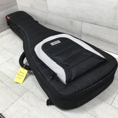 Vist Large View of Product Image Which is Used Mono M80-EG Guitar Case