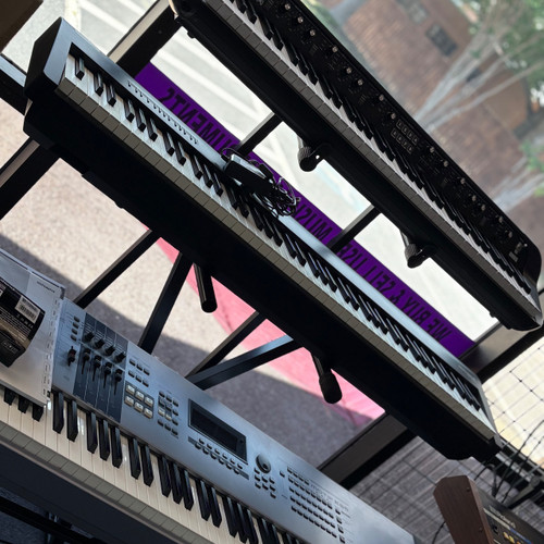 Vist Large View of Product Image Which is Used Roland FP-30X Digital Piano 88-Key