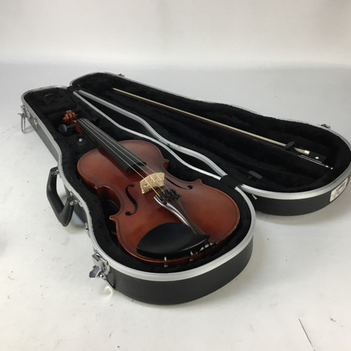 Vist Large View of Product Image Which is Used ERICH PFRETZSCHNER VIOLIN 4/4 3011 Violin 4/4 Size