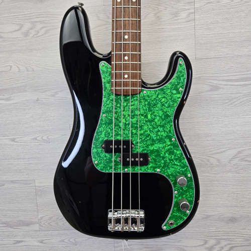 Vist Large View of Product Image Which is Used Squier AFFINITY P-BASS 2002 -Wear- Black 4-String