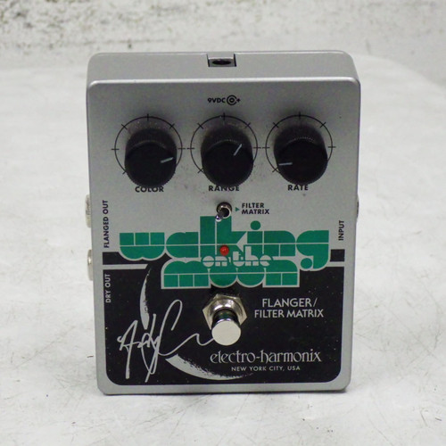 Vist Large View of Product Image Which is Used Electro Harmonix (E/H) WALKING ON THE MOON FLANGER Guitar Effects Pedal