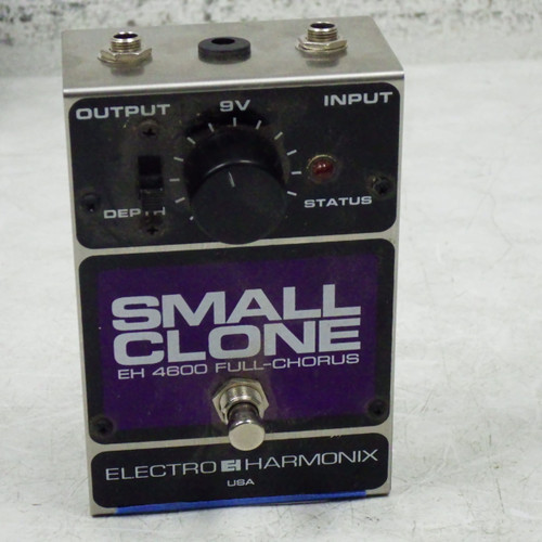 Vist Large View of Product Image Which is Used Electro Harmonix (E/H) SMALL CLONE Chorus Pedal