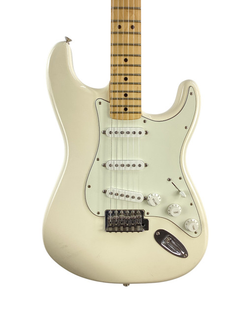 Vist Large View of Product Image Which is Used Fender Stratocaster Standard MIM 2011 Electric Guitar