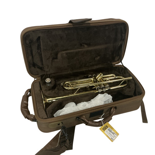 Vist Large View of Product Image Which is Used B.A.C. APPRENTICE W/CASE Trumpet