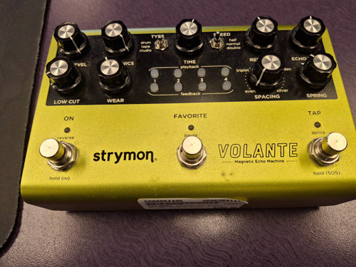 Vist Large View of Product Image Which is Used Strymon VOLANTE MAGNETIC ECHO Delay Pedal