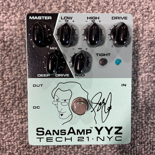 Vist Large View of Product Image Which is Used TECH 21 YYZ GEDDY LEE SANSAMP Bass Pre-Amp Pedal