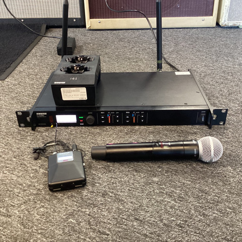 Vist Large View of Product Image Which is Used Shure ULX4D G50 W SBC200 CHARGER Wireless Microphone