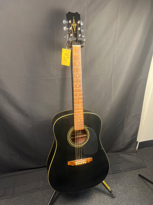 Vist Large View of Product Image Which is Used Alvarez REGENT 5121B Laminate Top Acoustic Guitar Black