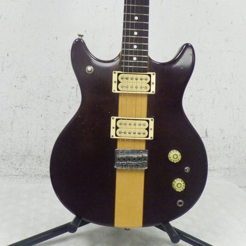 Vist Large View of Product Image Which is Used Vantage 600-VS Double Cut Electric Guitar Brown 6-String