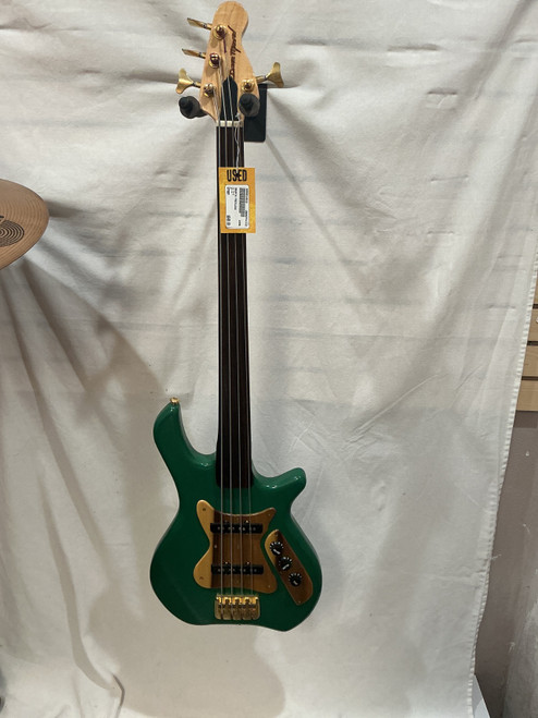 Vist Large View of Product Image Which is Used MAUPIN FRETLESS J Type Bass Guitar Green 4-String