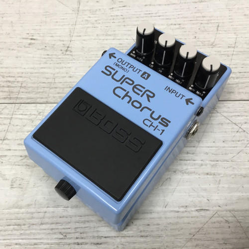 Vist Large View of Product Image Which is Used Boss CH-1 Super Chorus Pedal
